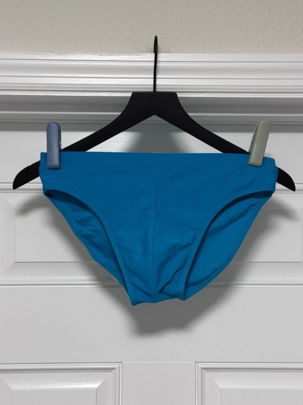 ASOS Design Men’s Athletic Swim Briefs in Marine Teal – Size Medium